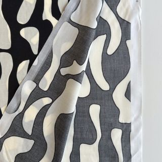 Cotton fabric VOILE Abstract black
