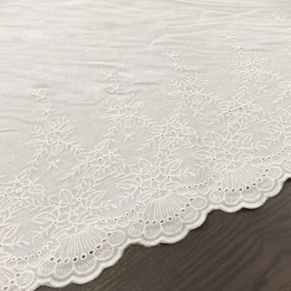 Cotton fabric VOILE Leaves border