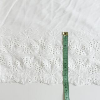 Madeira embroidery Meike 1-side border white