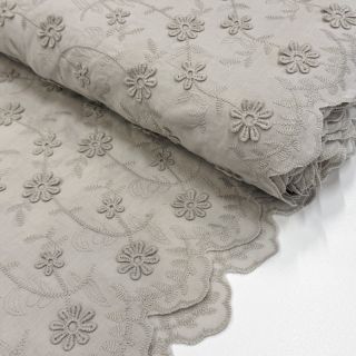 Cotton fabric EMBROIDERY Catchy daisy beige