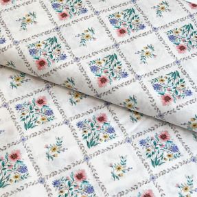 Cotton fabric Flowers Tara off white design A digital print