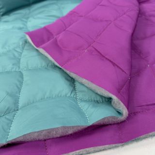 Stepped fabric Graphic square cyan cerise
