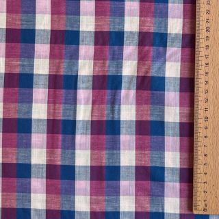 Cotton fabric YARN DYED Square cerise