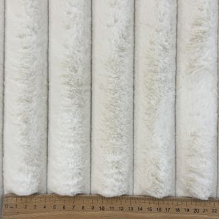 Faux fur Barracuda ecru